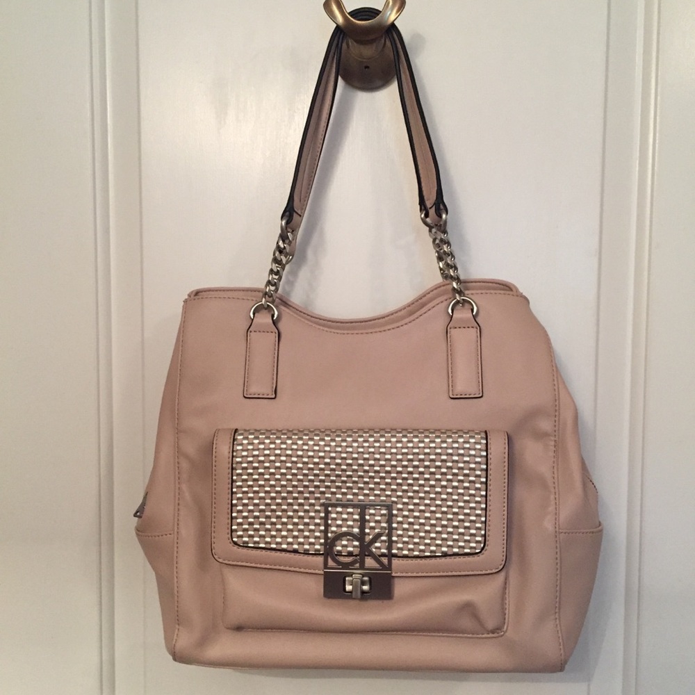CALVIN KLEIN BAG SHOULDER PINK MATTE SILVER TONE HARDWARE 2 STRAP BARBIECORE